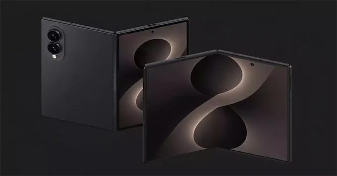 Thông tin Galaxy Z Fold 8 Wide bất ngờ lộ diện từ One UI 9
