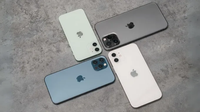 Nên mua phiên bản iPhone 12 nào?