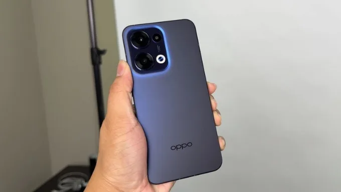 OPPO Reno được định vị ở phân khúc cận cao cấp