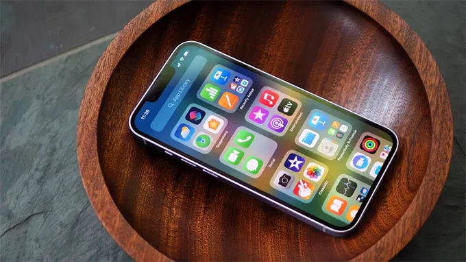 iPhone 14 dùng OLED 6,1 inch