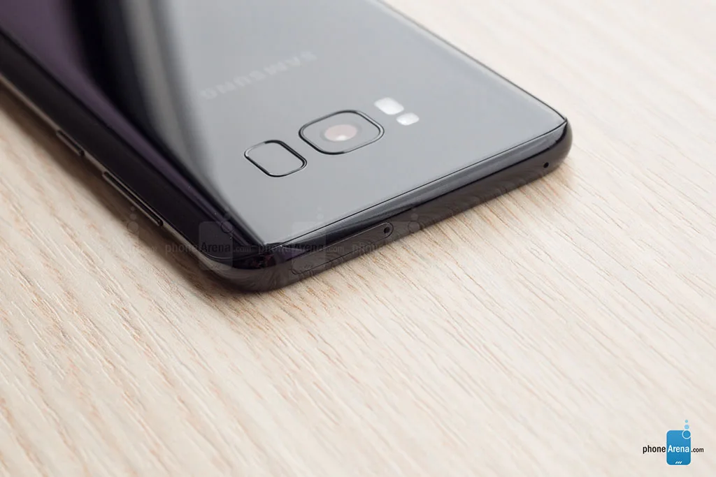 galaxy-s8-YYp-tYng-goc-cYnh_14