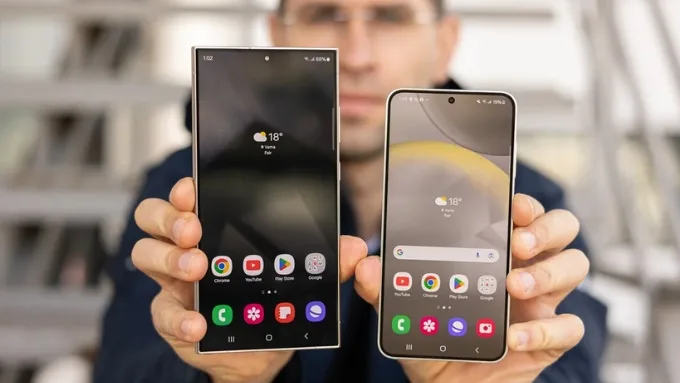 So sánh Samsung Galaxy S24 và Galaxy S24 Ultra về màn hình cho thấy sự khác biệt rõ rệt