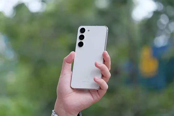 Có nên mua Samsung Galaxy S24 Plus thời điểm hiện tại?