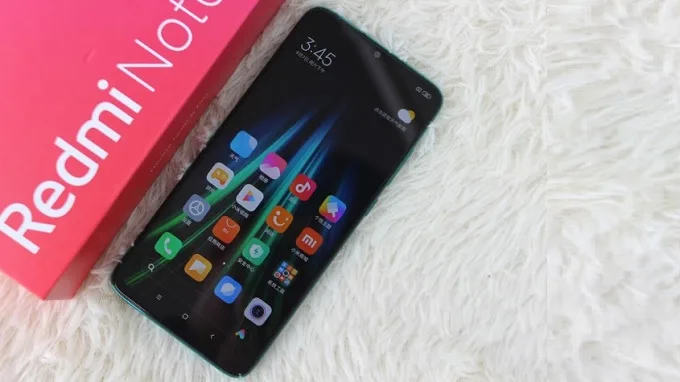 Màn hình Redmi Note 8 và Redmi Note 7 khá giống nhau