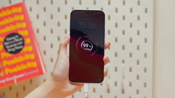 Vivo V70 5G được trang bị viên pin dung lượng lớn 6.500 mAh