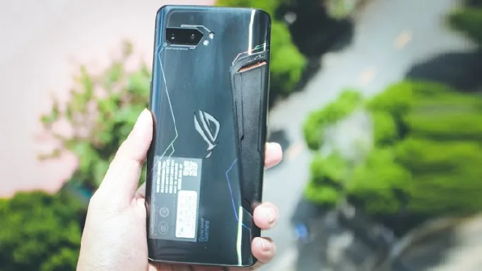 ROG Phone 2 có hiệu năng mạnh mẽ nhờ chipset mới nhất