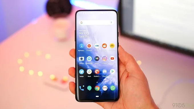OnePlus 7 Pro với màn hình tần số quét 90Hz