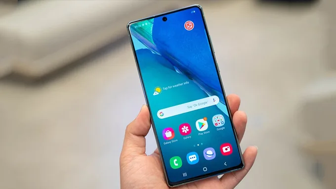 Màn hình Galaxy Note 20 mang đến không gian hiển thị lớn hơn
