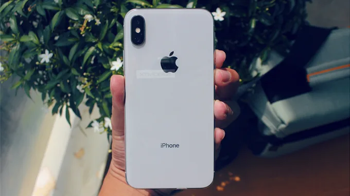 Nên mua iPhone X 64GB hay iPhone X 256GB để có sự lựa chọn phù hợp nhất
