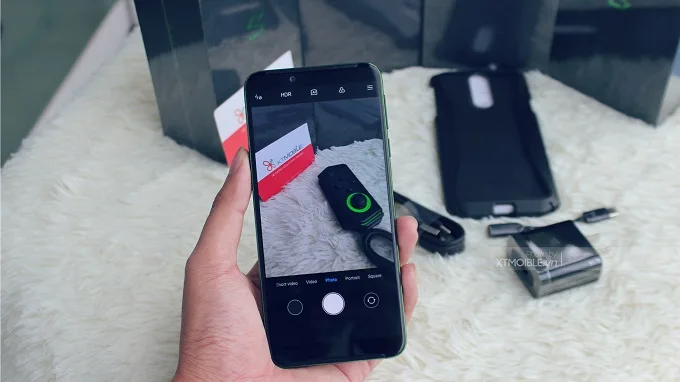 Black Shark Helo giá rẻ có cụm camera sau 12MP + 20MP và camera trước 20MP