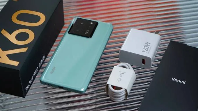 Phụ kiện bên trong hộp Xiaomi Redmi K60 Extreme