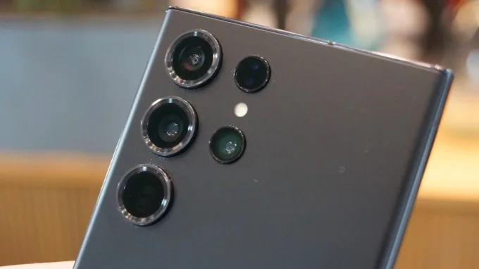 Kiểm tra camera trước, sau