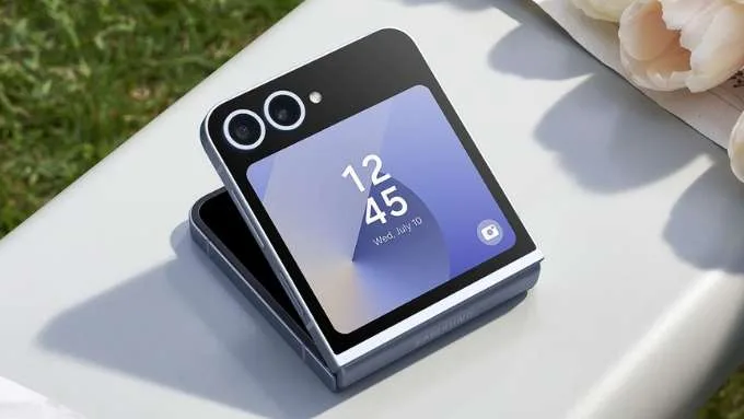 Samsung Galaxy Z Flip 7 là mẫu điện thoại thay thế Galaxy Z Fold 7 đáng cân nhắc với thiết kế gập nhỏ gọn