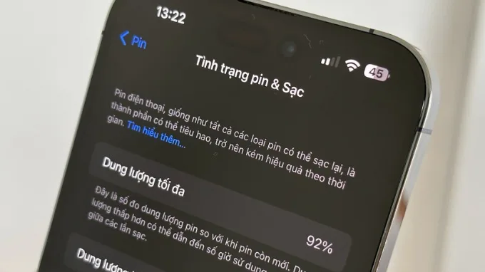 Vậy mua iPhone cũ pin bao nhiêu thì tốt nhất