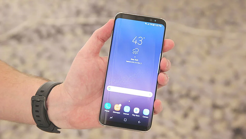 xuat-hien-galaxy-s8-plus-ban-2-sim-xuat-hien-tai-thi-truong-my_3