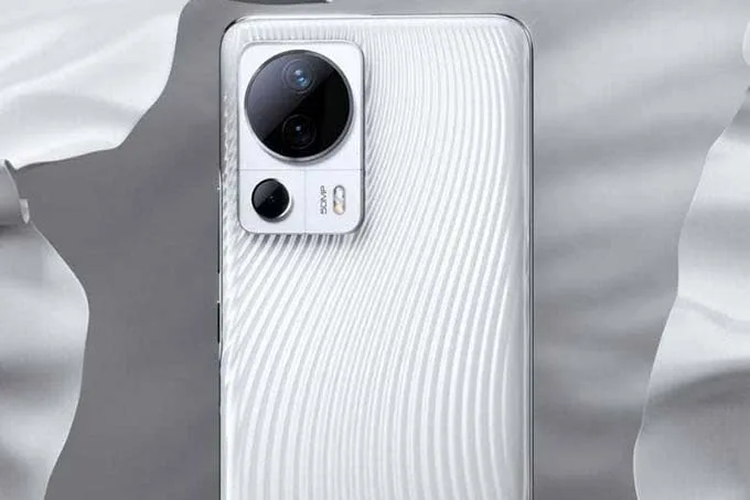 Cụm camera sau đầy ấn tượng của Xiaomi 13 Lite
