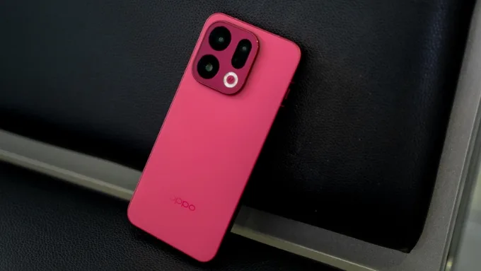 OPPO Find X9 là một trong những đối thủ đáng chú ý của Vivo X300