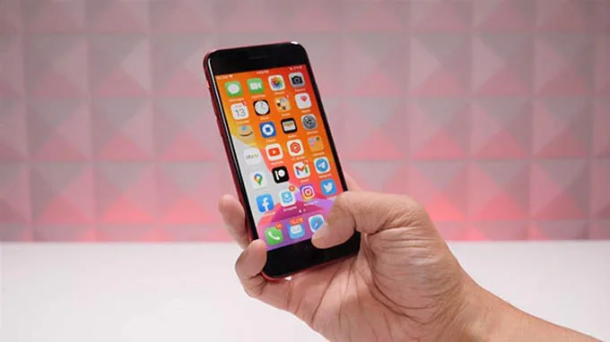 Pin iPhone SE 2022 đã được cải thiện so với tiền nhiệm