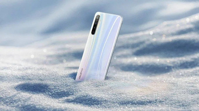 Realme X2 là chiếc điện thoại đầu tiên của Realme được trang bị vi xử lý Snapdragon 730G 