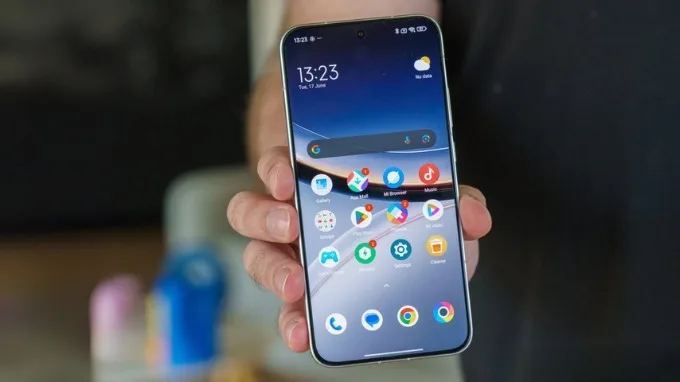 Poco F7