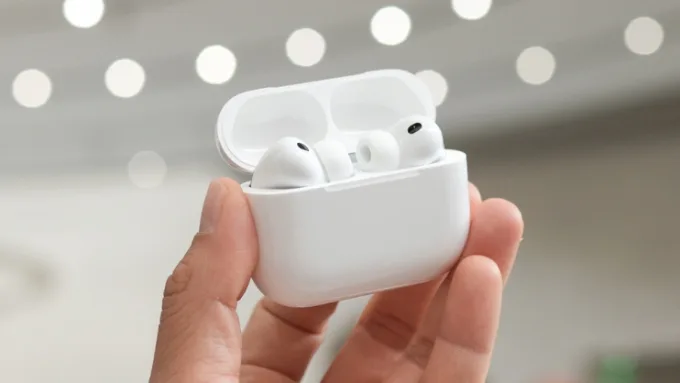 Để sử dụng Dịch Trực Tiếp với AirPods cần đảm bảo một số điều kiện