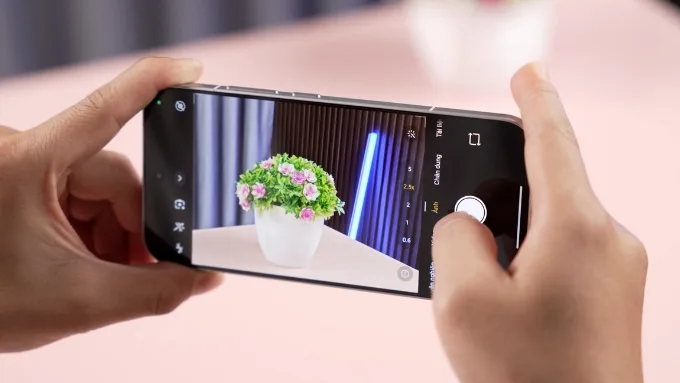 Hệ thống camera trên iPhone 15 tập trung vào sự đơn giản nhưng hiệu quả