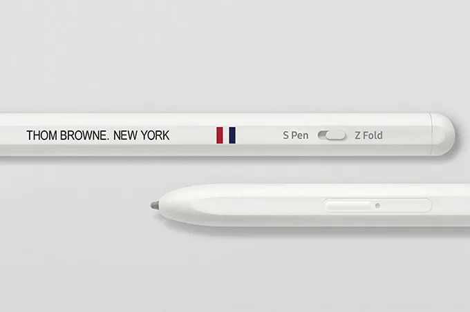 bút S-Pen là sản phẩm nằm trong bộ sưu tập Thom Browne