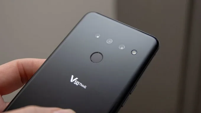 Camera LG V50 ThinQ cực chất từ thiết kế