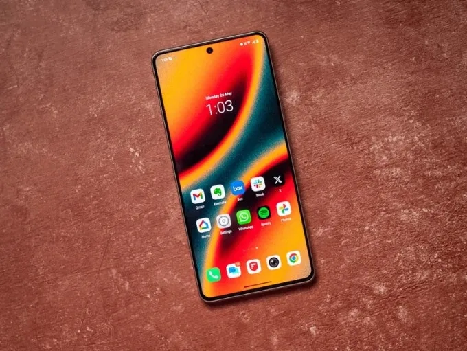 man-hinh-iqoo-neo-10-xtmobile