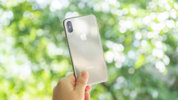 Nên mua iPhone Xs không