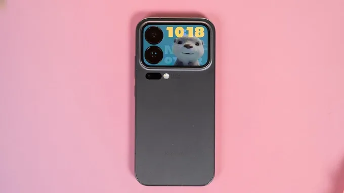 Xiaomi 17 Pro là phiên bản được nâng cấp rõ rệt so với bản tiêu chuẩn