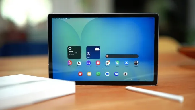 Màn hình là một trong những điểm mạnh quan trọng của Samsung Galaxy Tab S10 FE 5G
