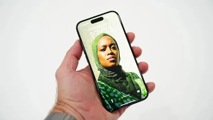 Màn hình iPhone 15 Pro Max 1TB