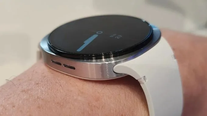 thiết kế của Đồng hồ Samsung Galaxy Watch 8 40mm (LTE)
