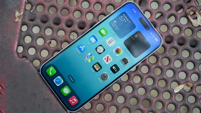 iPhone 15 Plus 256GB cũ sở hữu màn hình Dynamic Island