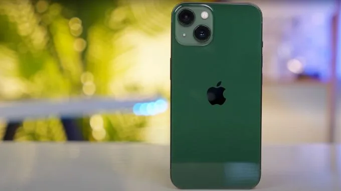 Thiết kế iPhone 13 512GB cũ 97%