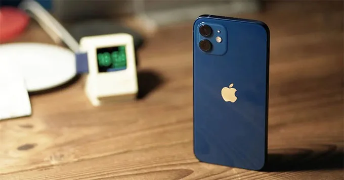 Có nên mua iPhone 12 256GB cũ 99% không?