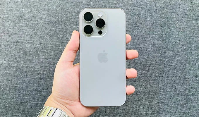 Thiết kế đẹp mắt hơn trên iPhone 16 Pro