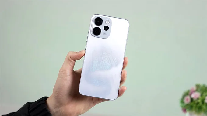 Camera Oppo Reno15 F: Ổn định cho chụp ảnh hàng ngày