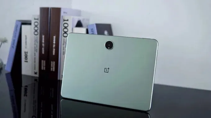 OnePlus Pad Pro sở hữu camera sau ấn tượng