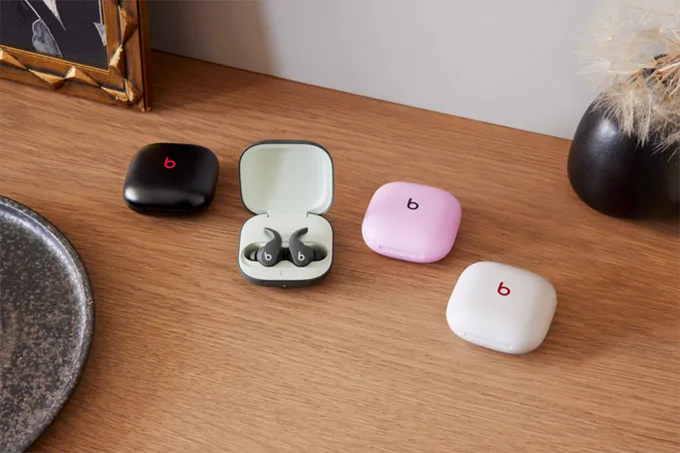 Tai nghe True Wireless Apple Beats Fit Pro sở hữu thiết kế đậm chất thể thao