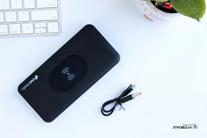 Pin sạc dự phòng Polymer 10000mAh - Umetravel PW1 sạc không dây tiện lợi