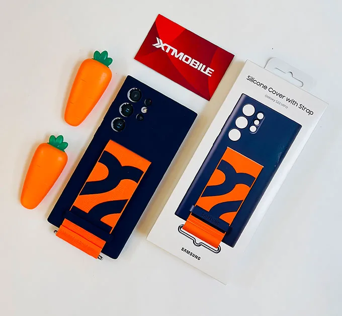 Ốp lưng Silicone kèm dây đeo Samsung Galaxy S22 Ultra chính hãng fullbox