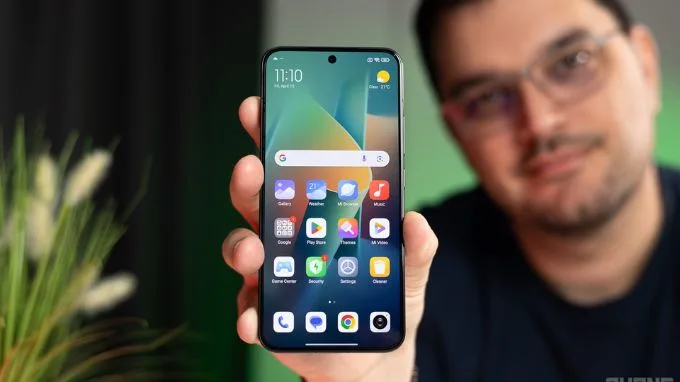 Xiaomi Redmi Note 14 (8GB|128GB) được trang bị màn hình OLED 6.67 inch