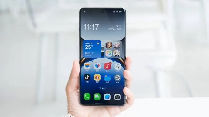 Màn hình 6.78 inch 1.5K sắc nét, độ sáng tối đa 4,500 nits