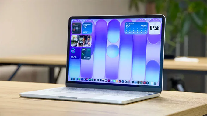 Màn hình Liquid Retina 13 inch - đủ tốt cho hầu hết người dùng