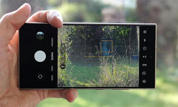 Ba trong số các camera của Samsung Galaxy S24 Ultra 256GB Like New giống với của S23 Ultra