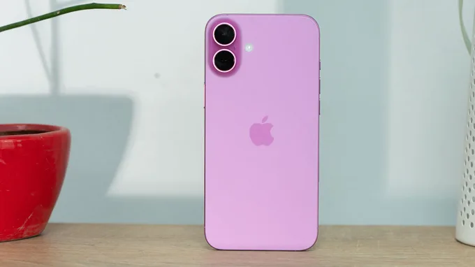 iPhone 16 Plus 256GB cũ vẫn giữ thiết kế như mới