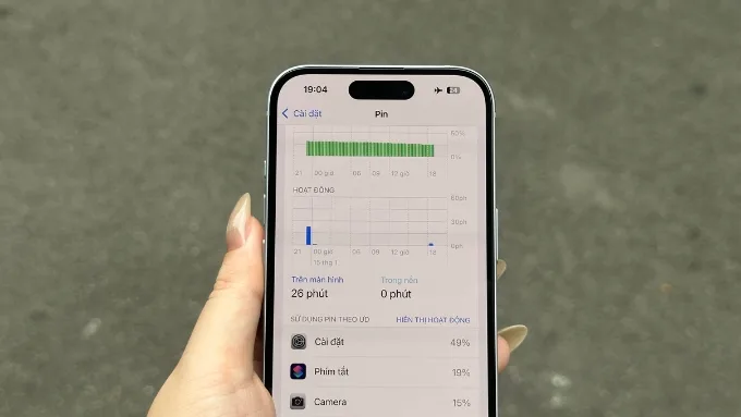 Thời lượng pin trên máy vẫn đáp ứng tốt nhu cầu thường ngày