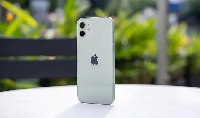 Thiết kế iPhone 12 Mini 256GB cũ 97 nhỏ gọn
